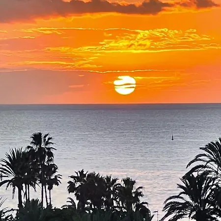 Sunset Tenerife Apartment *